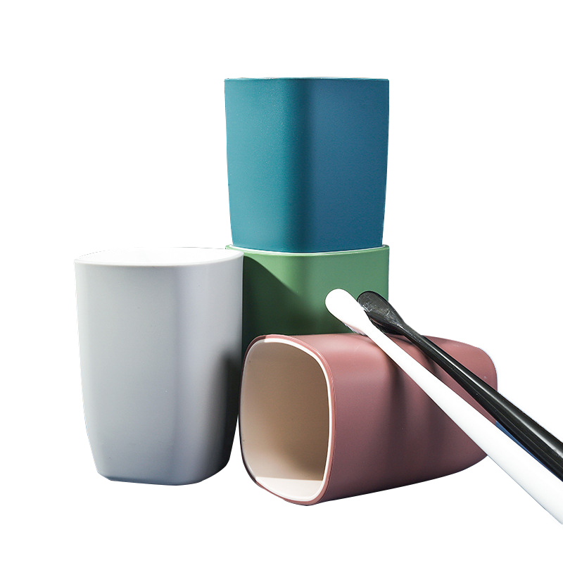 Two-Color Toothbrush Cup